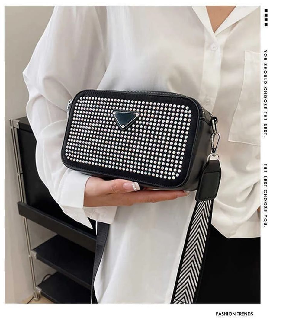 Bolso De Bandolera Mini Con Pedrería