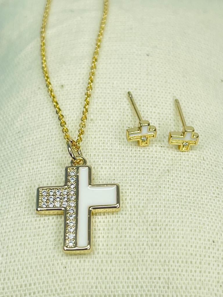 Set de cadena cruz blanca con  zirconia