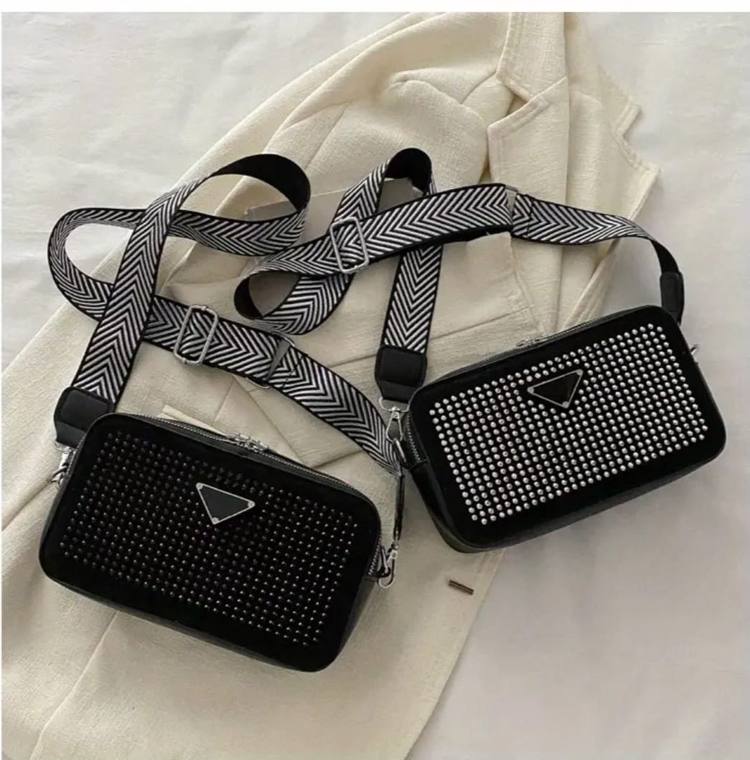 Bolso De Bandolera Mini Con Pedrería