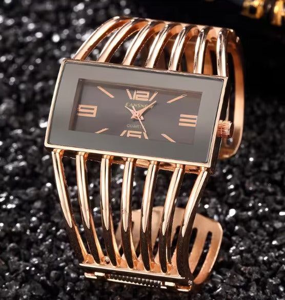 Reloj Brazalete Elegante Para Mujer