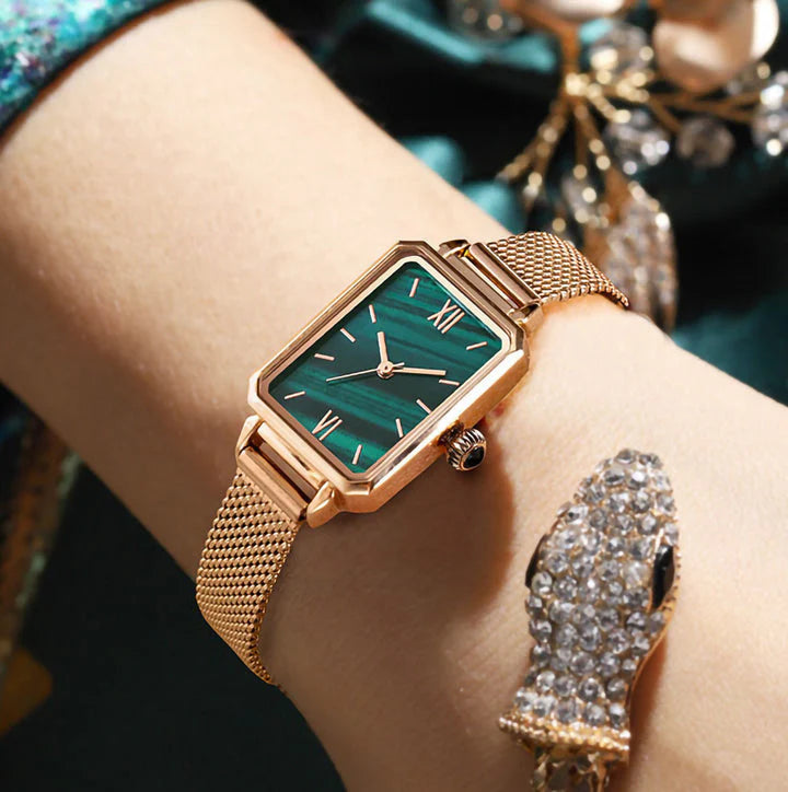 Esmeralda Luxe - Reloj de Lujo y Sofisticación